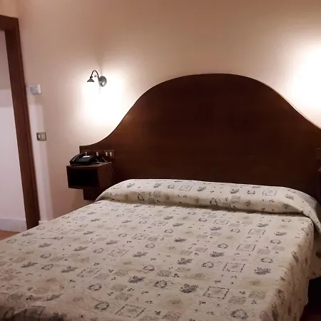 4 Coronati 2*