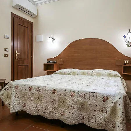 4 Coronati 2*